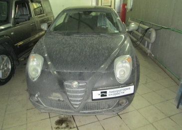 Alfa Romeo MITO 1.3 JTD 95hp MT 2009 года выпуска